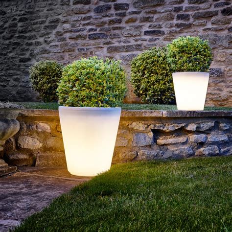 Astonishing Illuminated Planter Designs That You Shouldn T Miss