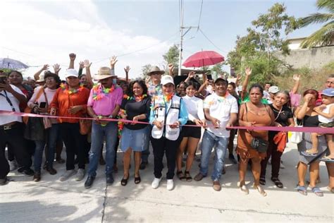 Entrega Abelina L Pez Obras En La Zona Conurbada De Acapulco Anews