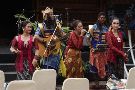 Perayaan Hut Ke Kompas Gramedia Ada Banyak Kegiatan Menarik Parapuan