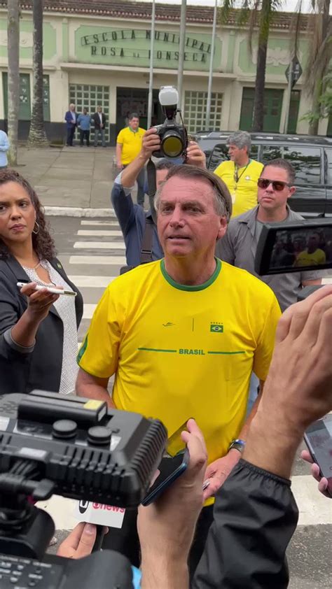 CHOQUEI on Twitter VEJA Após votar Jair Bolsonaro diz que tem