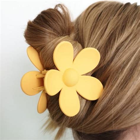 Store Flower Hairclips Supers Te Blomsterclips Til Ha I H Ret By Fie