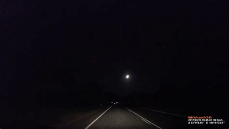 Meteor Fireball Lights Up The Sky Near Orange Australia Fire In The Sky