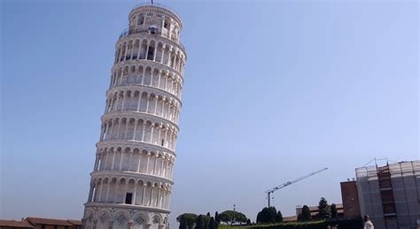 Perché la Torre di Pisa è storta La spiegazione sta nella storia