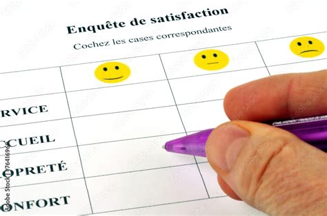 Enquête de satisfaction Photos Adobe Stock