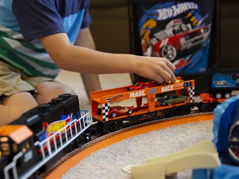 Hot Wheels LionChief Set W Bluetooth