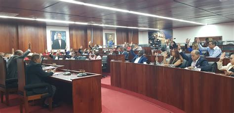 Santiago Concejo Municipal Aprueba Presupuesto Para Almomento