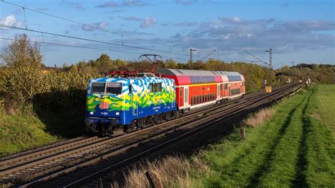 Db Gebrauchtzug In Sonderlackierung Ersatzverkehr Mit N Wagen Und