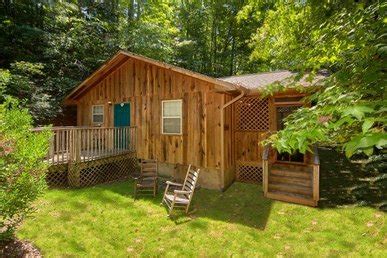 Dollywood Cabins - 320+ Log Cabins Near Dollywood