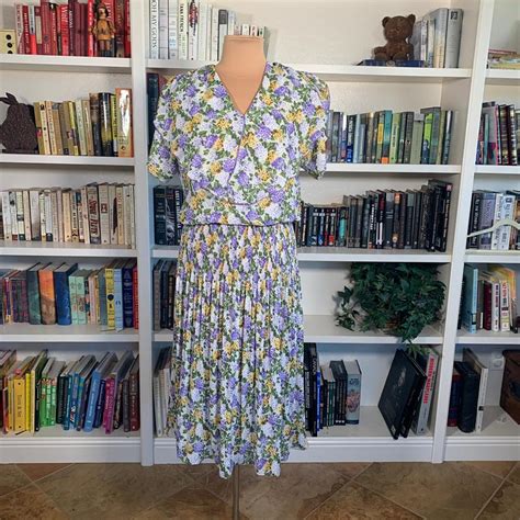 Leslie Fay Women S Purple And Yellow Dress Depop