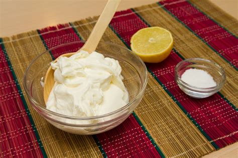 Como Hacer Sour Cream O Crema Agria Youtube