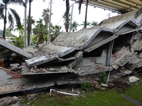 Christines Blog Taichung Earthquake Museum