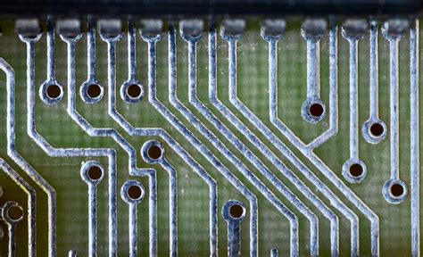 Etching Solution For PCB: Finding The Right Etchant