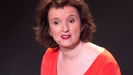 Anne Roumanoff Sa Fille A Beaucoup Souffert Des Critiques Sur Le