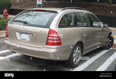 Mercedes Benz C240 wagon Stock Photo - Alamy