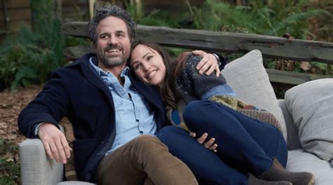 LOOK: '13 Going on 30' reunion! Jennifer Garner, Mark Ruffalo celebrate film's 18th anniversary