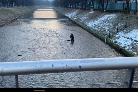 U Miljacki na području centra Sarajeva pronađeno beživotno tijelo FOTO