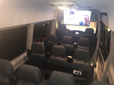 Mercedes Benz sprinter passenger van: 11 Passengers | Cruise transfer