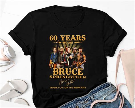 Bruce Springsteen 60 Years Signatures T-shirt, Bruce Springsteen Fan ...