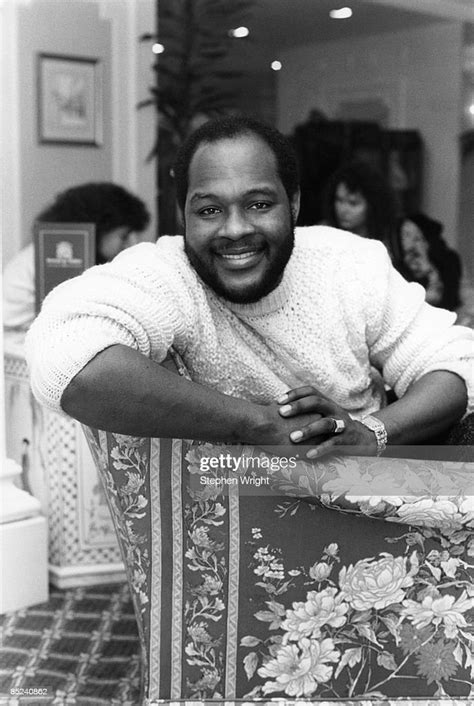 Photo of Marvin WINANS; Posed portrait of Marvin Winans News Photo ...