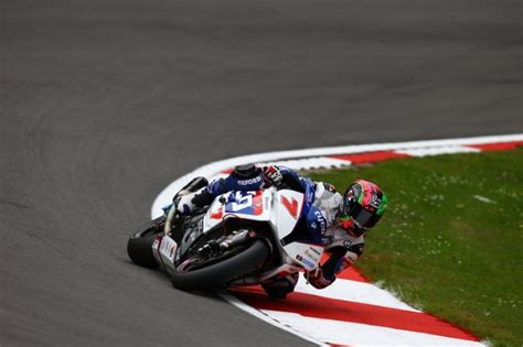 Brands Bsb Laverty Quickest In Second Session Bikesport News