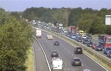 M4 Traffic Update Pictures Show Crash Chaos On Motorway Near Swindon