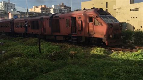 Red Train Sri Lanka Railway Colombo Train Trending Railway