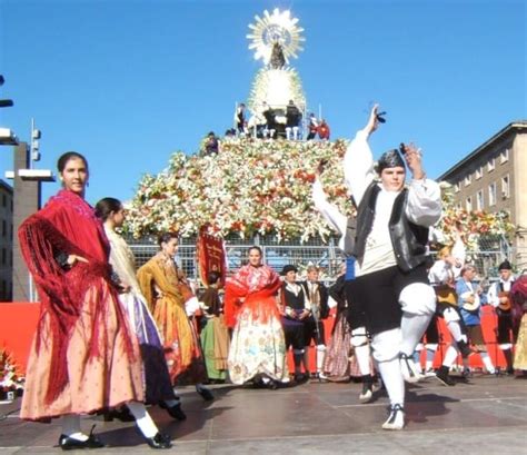 Zaragoza Las Fiestas Del Pilar Sobre Espa A