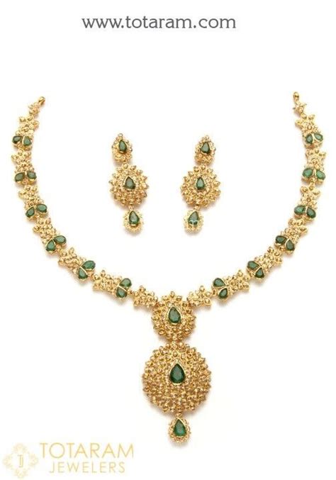 235 DS553 22K Gold Necklace Drop Earrings Set With Uncut Diamonds