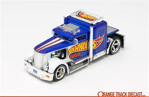 Hwotd 12th Annual Hot Wheels Collectors Nationals Convoy Custom Orange Track Diecast