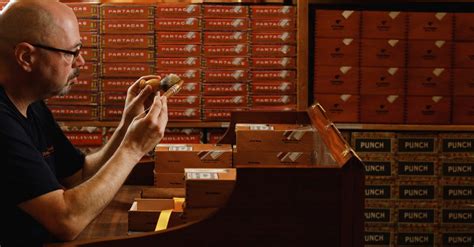 Hunters And Frankau Importers And Distributors Of The Finest Cuban Cigars