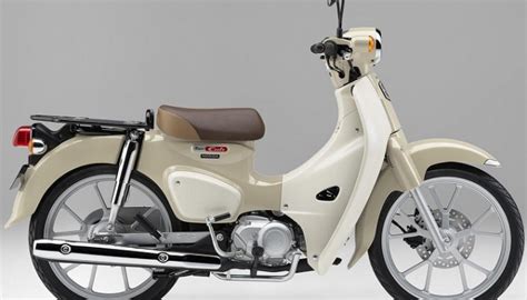 Ngắm nhìn Honda Super Cub 110 made in Japan