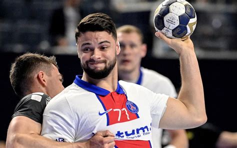 Handball Linternational français du PSG Elohim Prandi blessé à coups