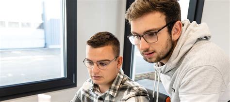 Ausbildung für Kaufleute für Marketingkommunikation Karriere bei