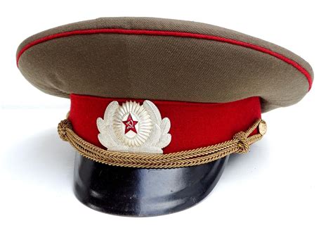 Casquette d officier Russie soviétique Armée Rouge Années 80 taille 57