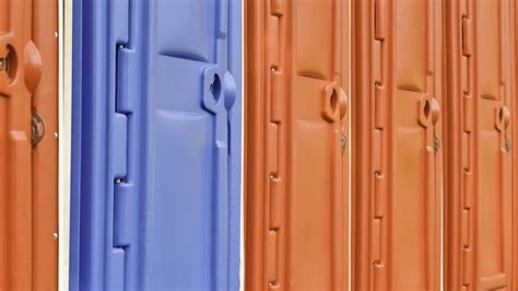 A Quick Guide to Porta Potty Dimensions and Sizes - Expotab.me