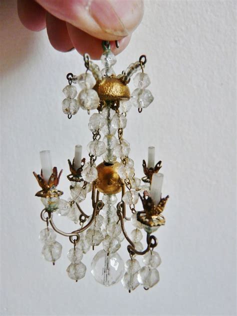 LUSTRE A PAMPILLES MINIATURE EN VERRE BOIS ET FER MAISON DE POUPEE DOLL