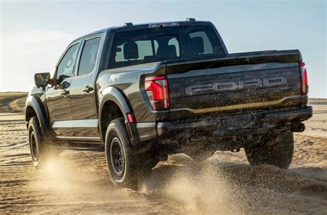 شاهد فورد F 150 Raptor R البيك آب 2024