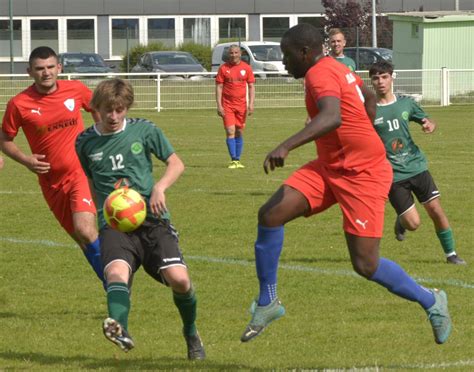 R Gion De Guebwiller Le Tour Des Stades De Football Berrwiller Peut