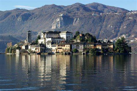 Island San Giulio Repitaly Travel