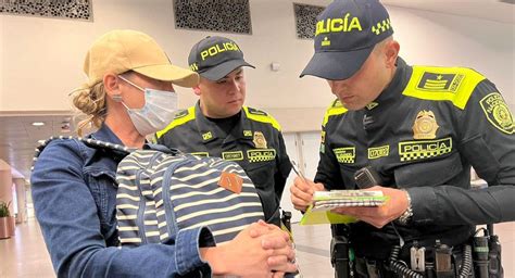 Mujer Que Humill Polic As Recibi Una Dura Sanci N Por Parte De La