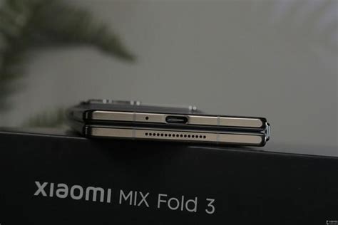 小米mix Fold 3摺疊屏手機：努力做到輕薄和全能兼得 每日頭條