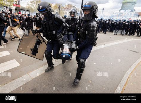 Polizia Svenuta Immagini E Fotografie Stock Ad Alta Risoluzione Alamy