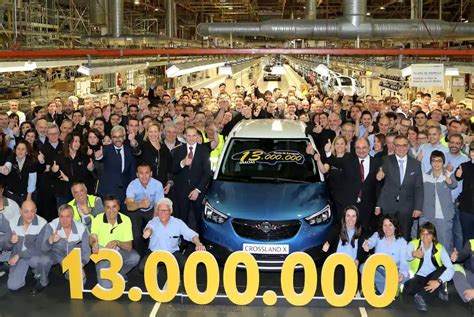 La Planta De Opel Zaragoza Llega A Los Millones De Coches Fabricados