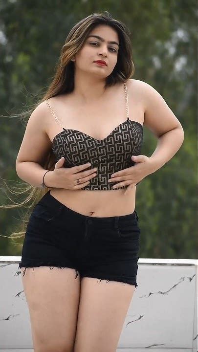 🥰 Sharwari Gujar Hot Reels Sharwari Gujar Go Down Deh Youtube