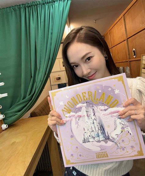 Jessica Vinyl 黑膠 興趣及遊戲 音樂樂器 And 配件 音樂與媒體 Cd 及 Dvd Carousell