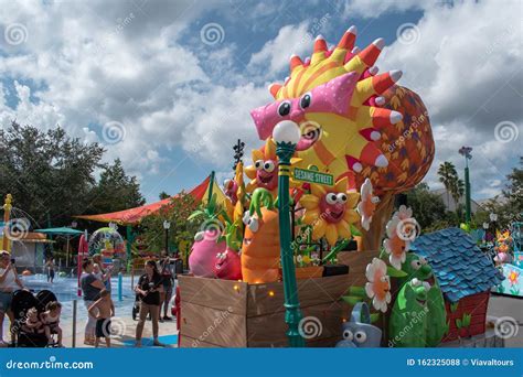 Top View of Colorful Float in Sesame Street Party Parade at Seaworld 1 ...