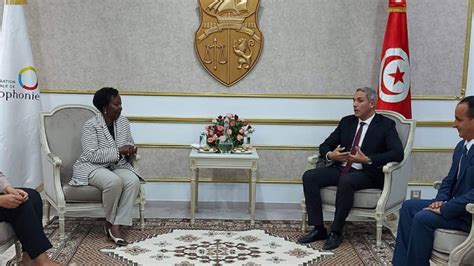 Le Ministre Du Tourisme Accueille Louise Mushikiwabo Djerba Tunisie