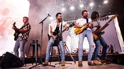 Old Dominion Reveals Collabs With Megan Moroney Blake Shelton On New