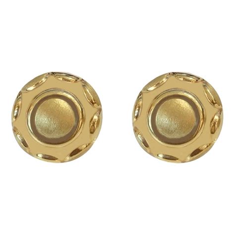 Round 14k Yellow Gold Earrings For Sale at 1stDibs