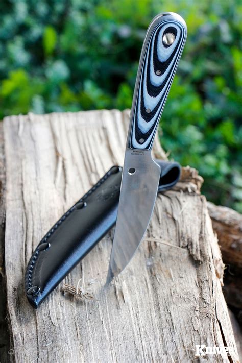 Spyderco Bow River: Phil Wilson's Outdoor Expertise at $54